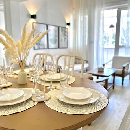 3 Bedroom Beachside Apartment - 30 Secs From Beach Flic en Flac Экстерьер фото