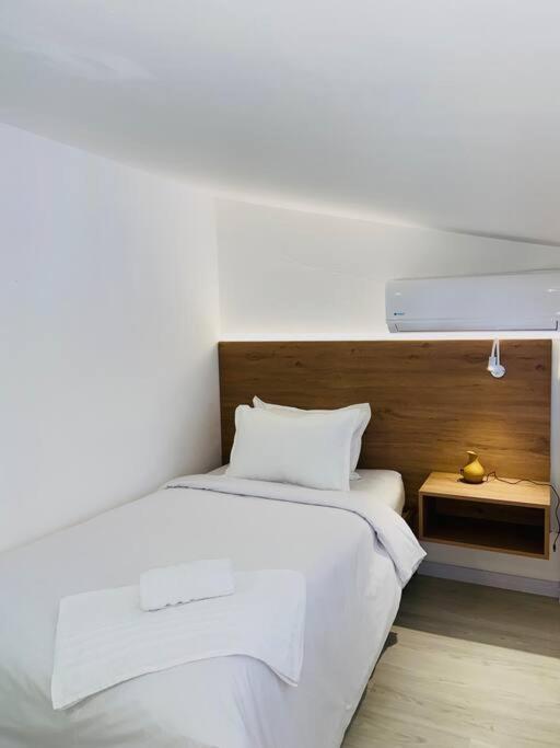3 Bedroom Beachside Apartment - 30 Secs From Beach Flic en Flac Экстерьер фото