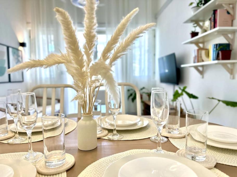 3 Bedroom Beachside Apartment - 30 Secs From Beach Flic en Flac Экстерьер фото
